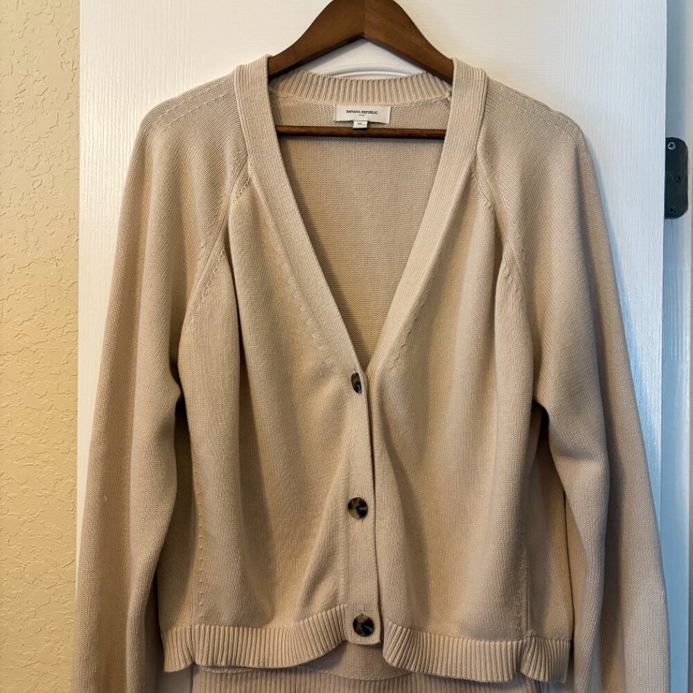 Banana Republic V-Neck Button-up Cardigan - Size XL